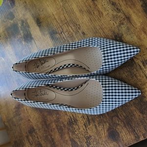Life Stride Women's Black White Gingham Size 7.5
